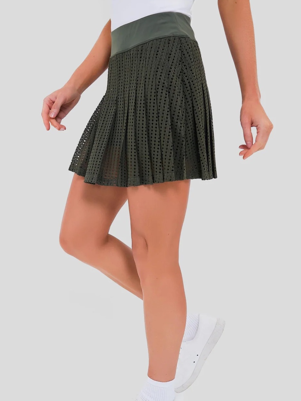 TUCKERNUCK • Sport olive green Cane 15 Inch Williams Tennis Skirt NWT small